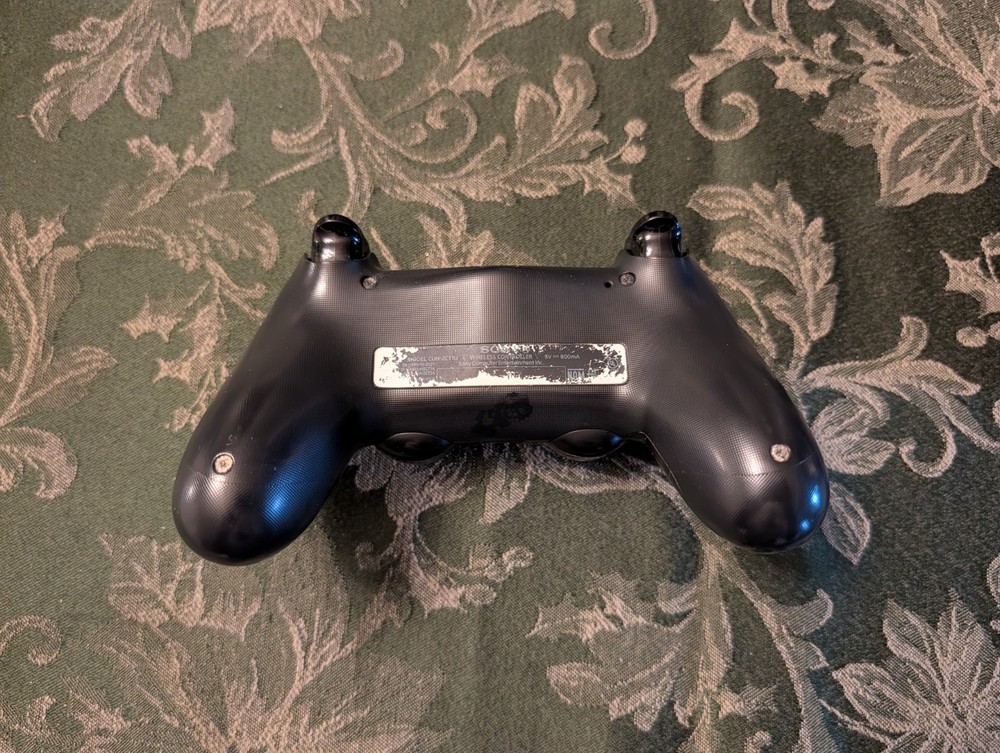 PS4 DualShock 4 Wireless Controller - Jet Black - REPAIR (SEE DESCRIPTION)