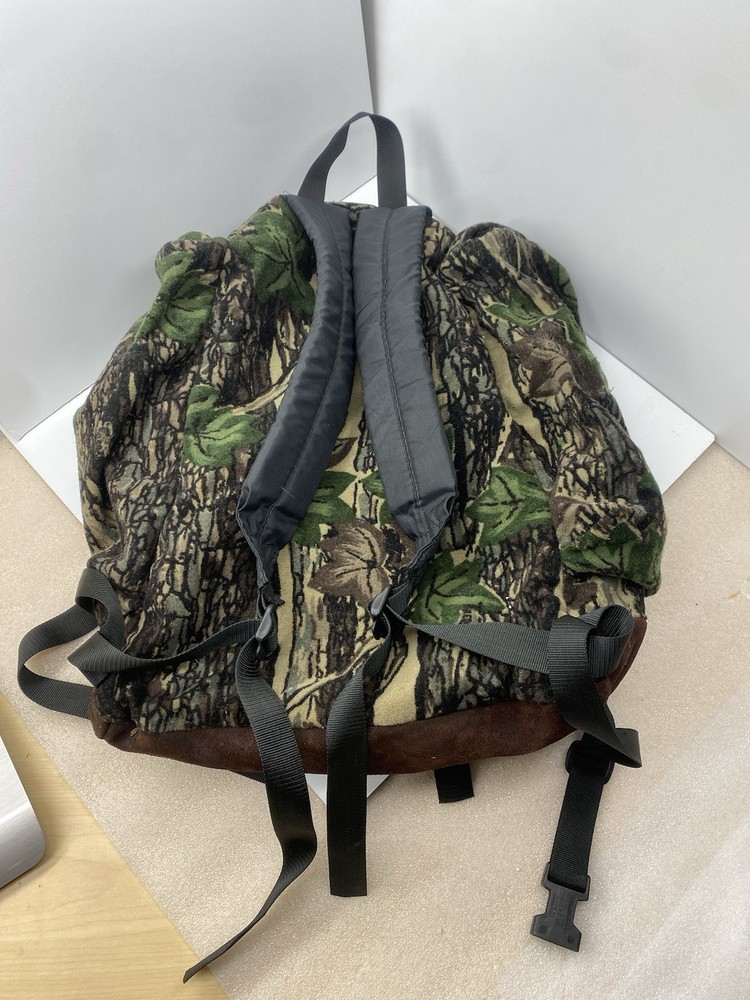 Gander Mountain Camo Backpack EUC Real Tree Hunting Hiking Felt