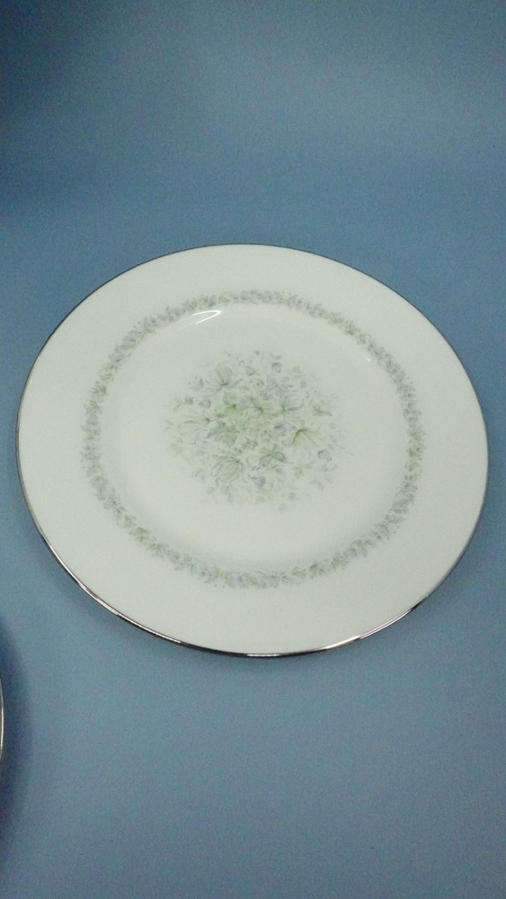 Oxford China Meadowlark Five Piece place Setting