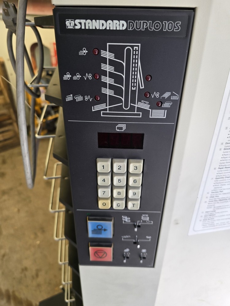 Standard Duplo 10 BIN Collator Model !0S