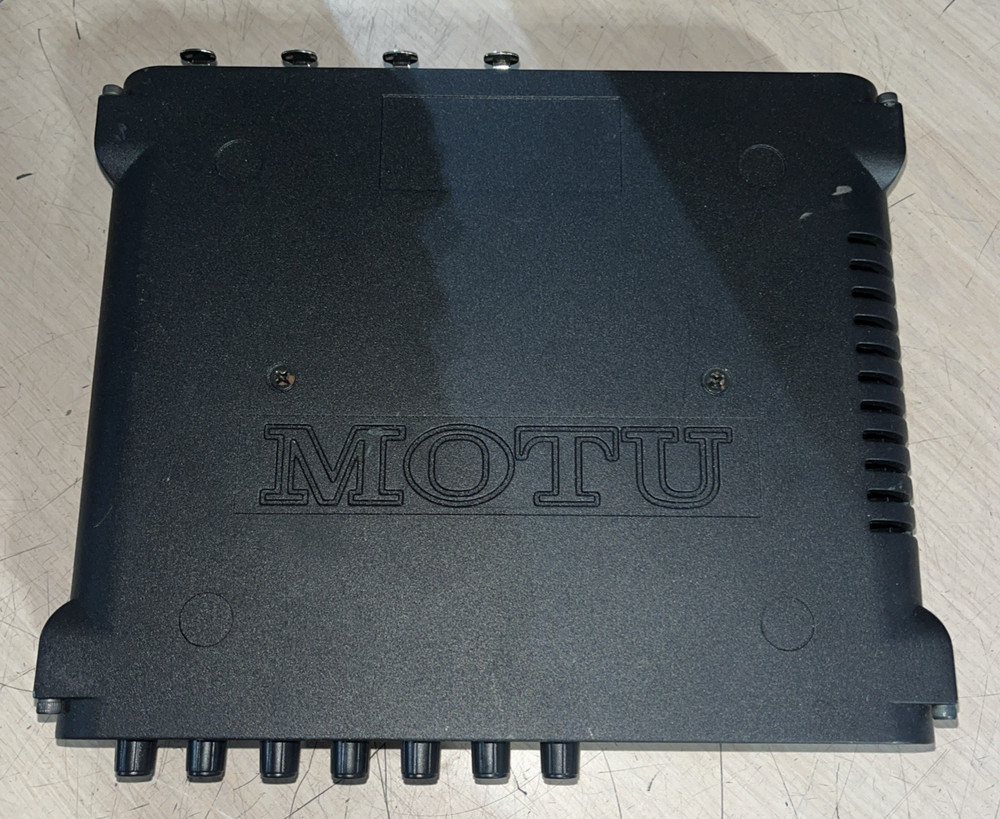 MOTU 4PRE 6X8 USB & FIREWIRE INTERFACE