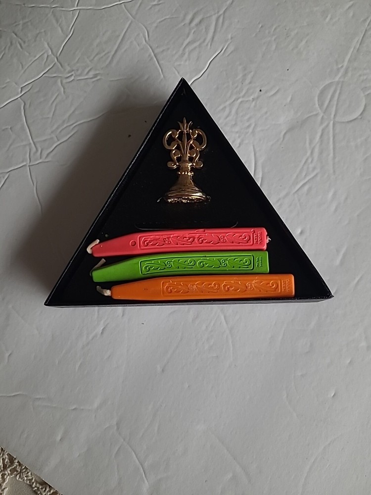 Olde Tower Sealing Wax & Stamp NEW