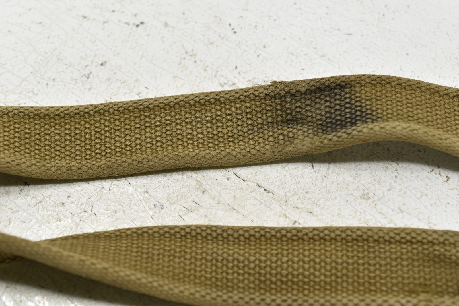 Lee Enfield WWII era 52" MKII Rifle Sling Canvas Green/tanish?