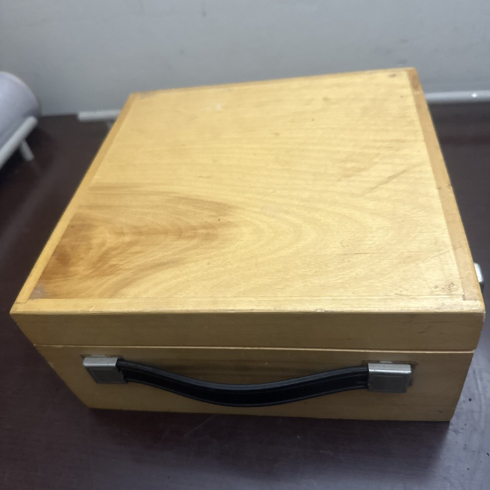 LI-COR LI-185A Quantum/Radiometer/Photometer light meter