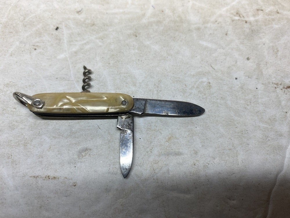Vintage Small 3 Blade Implement Folding Pocket Pen Knife MOP Handle