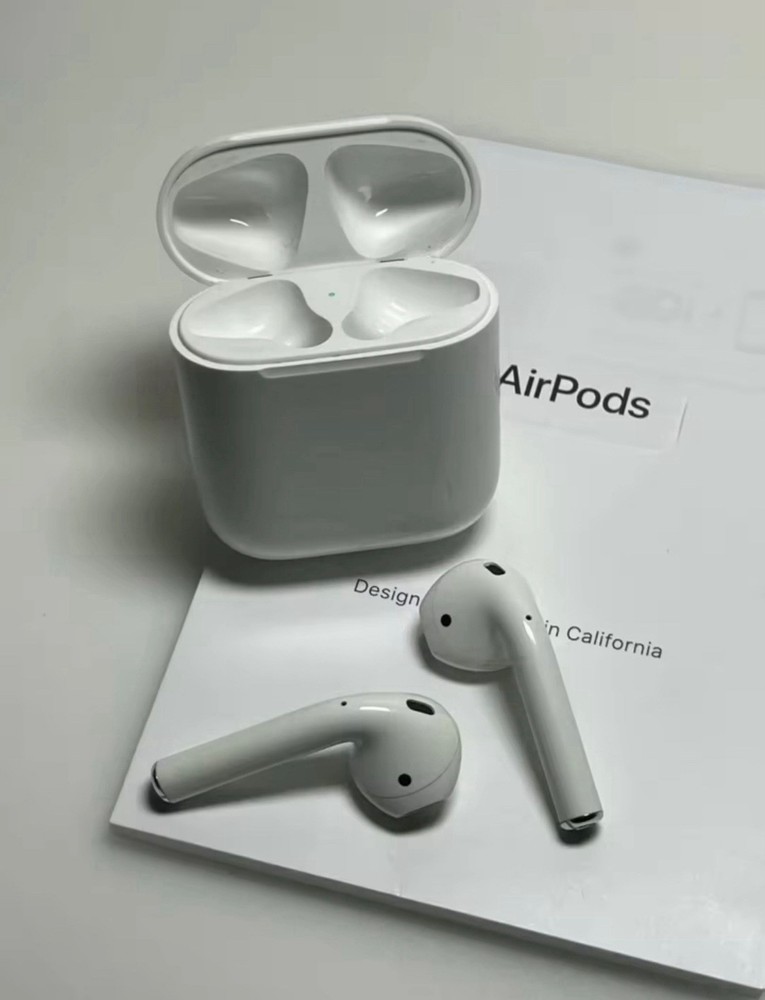 Earbuds