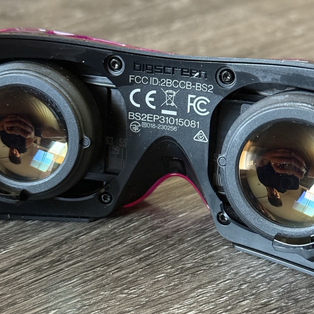 Bigscreen Beyond 2e VRChat Edition Bundle/Controllers/Base Station No Trackers