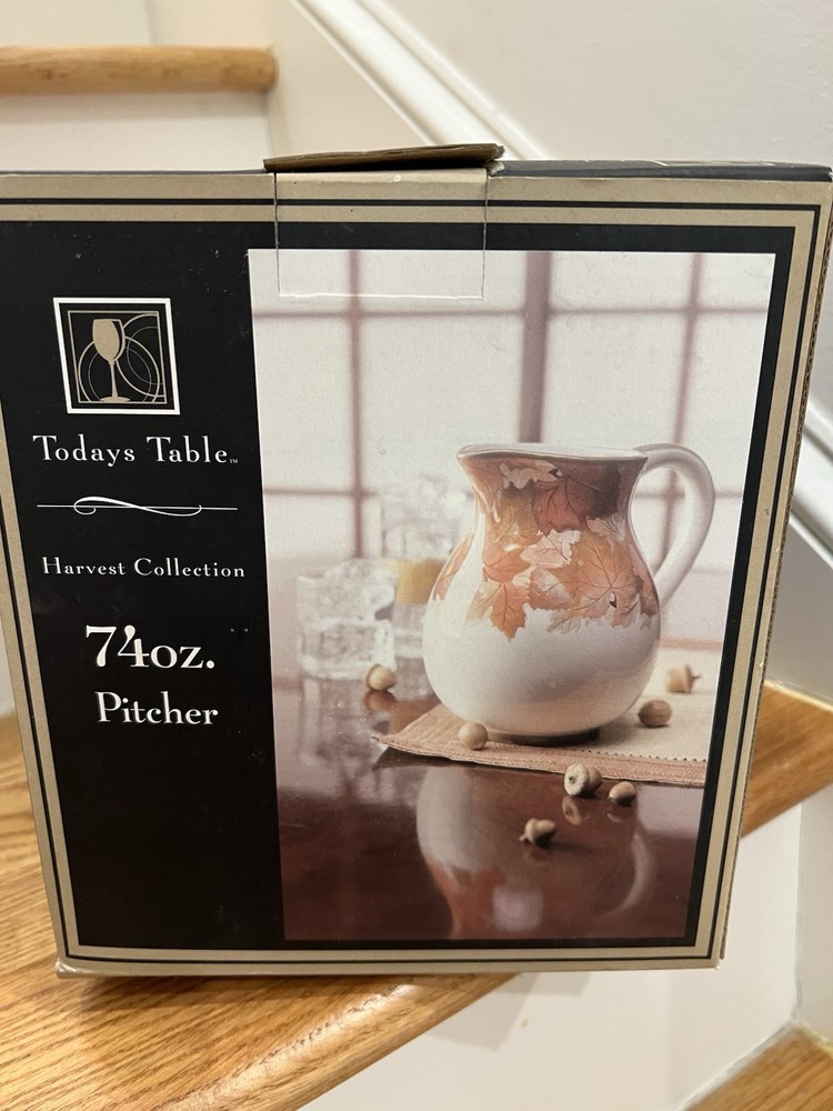 Montgomery Ward Harvest Pitcher 8" Autumn Fall Leaves Design 2 Quart