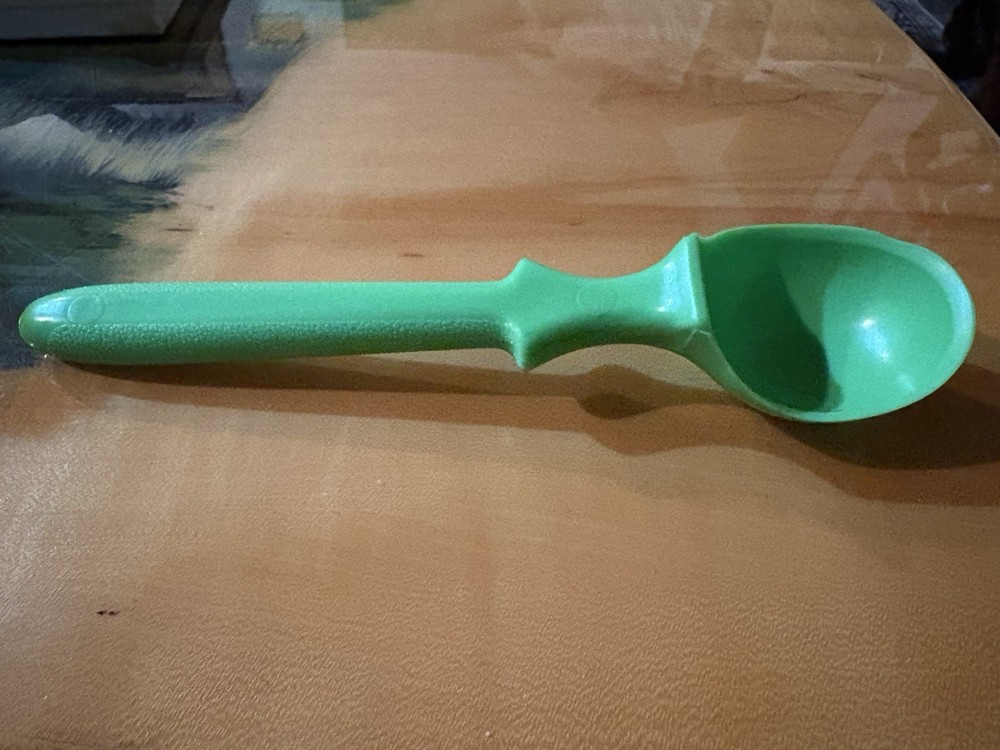 Arrow Ice Cream Scooper Green