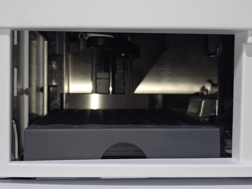 Agilent 1220 Infinity LC G4290B