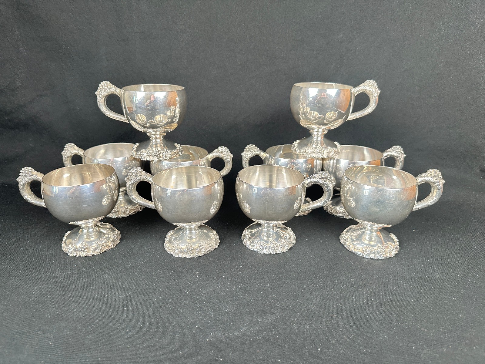 TEN Silverplate Punch Cups International Silver VINTAGE Pattern (Grapes) 3 1/2"