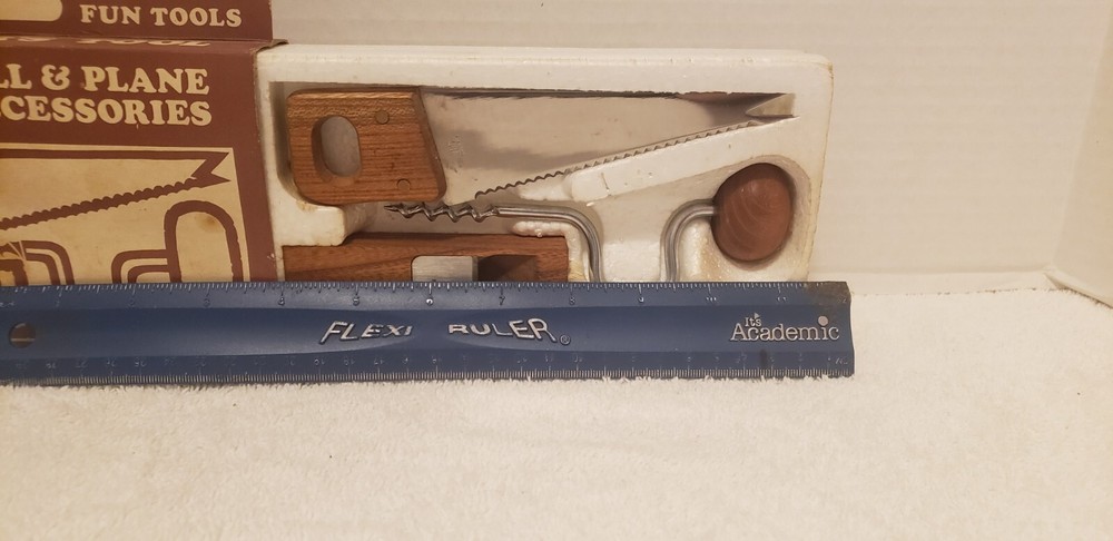 VINTAGE CARPENTER TOOLS BAR ACCESSORIES SET