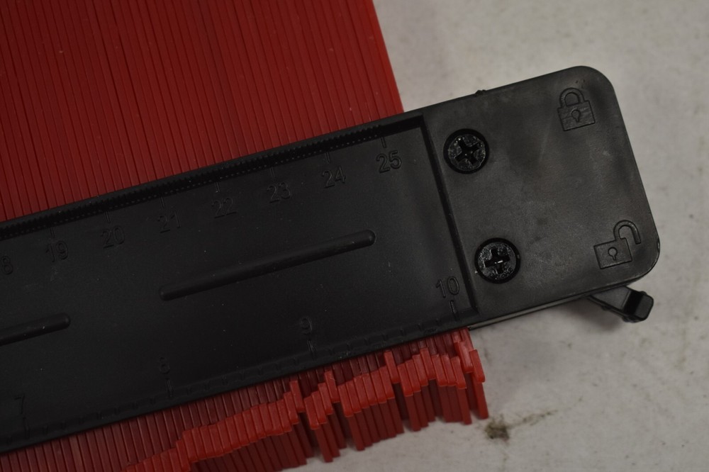 Goxawee 10" Contour Gauge Profile Tool Adjustable Precise Irregular Shape Red