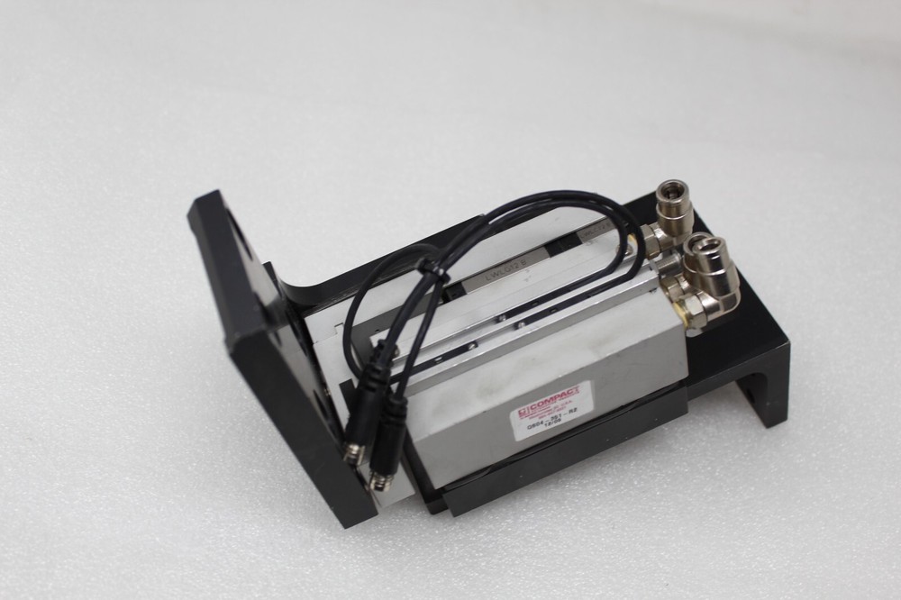 COMPACT AUTOMATION QS04-351-R2 PRECISION LINEAR STAGE WITH BRACKET