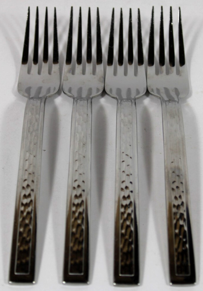 14 Pce. Oneida Stainless Flatware UNKNOWN PATTERN Textured Handle Vietnam 119