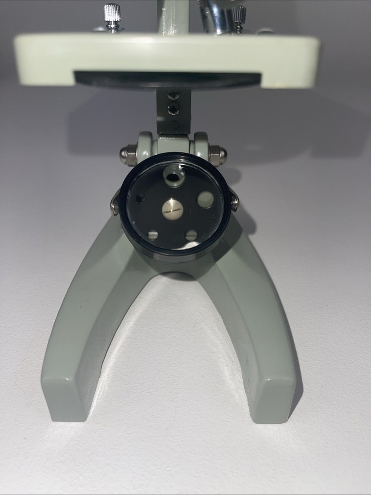 VTG Y.K.S. Compound Student Microscope with Case and Accessories. Complete Set