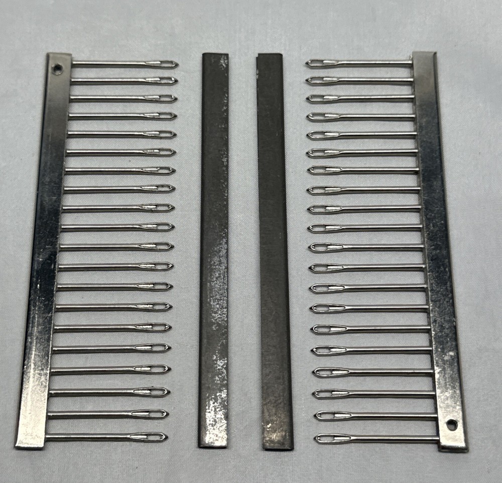 Pair 2 Pfaff Passap KNITTING MACHINE 5.0MM 20 STITCH DECKER COMBS