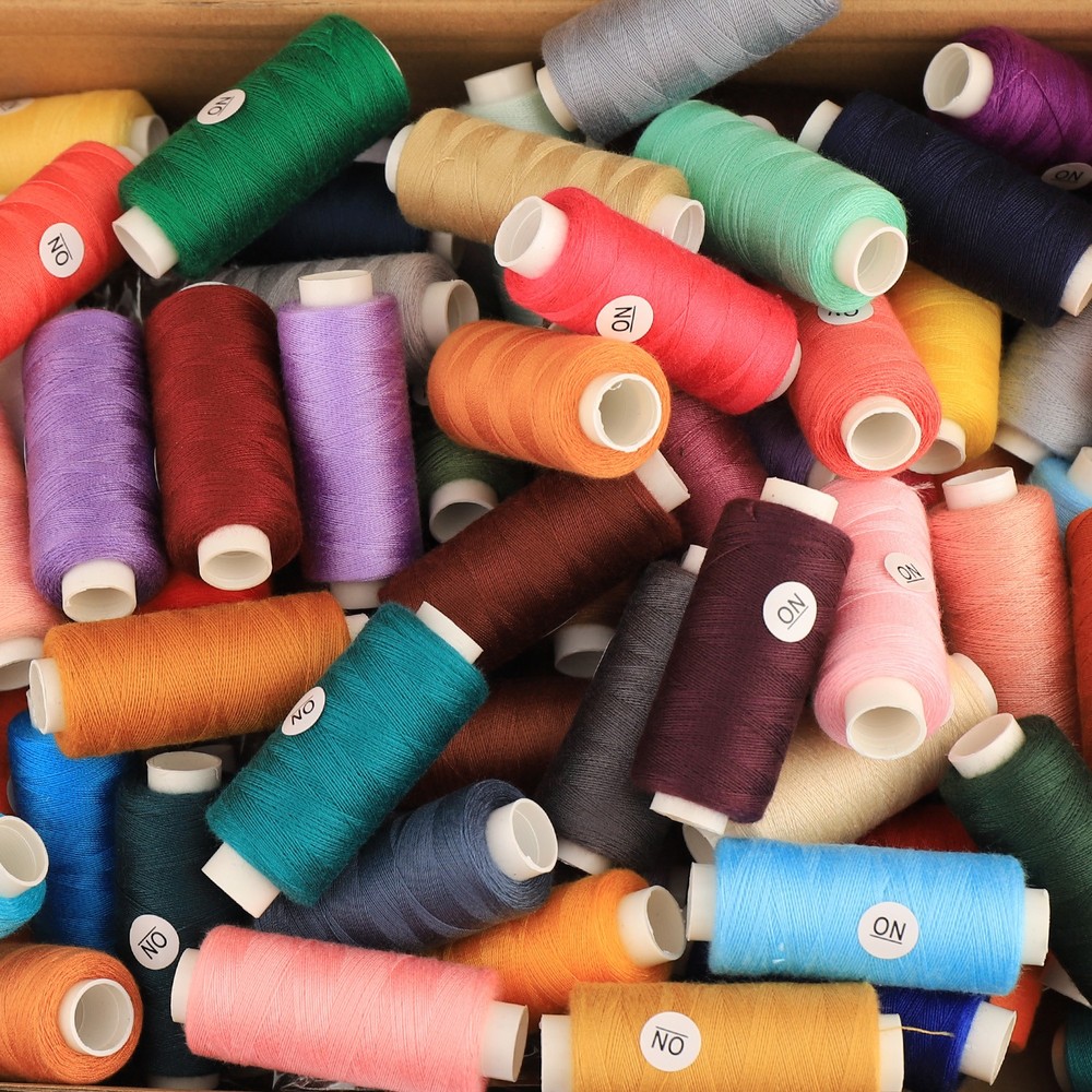 84 PCS Sewing Thread Assortment, 80 Color Thread for Sewing Machine