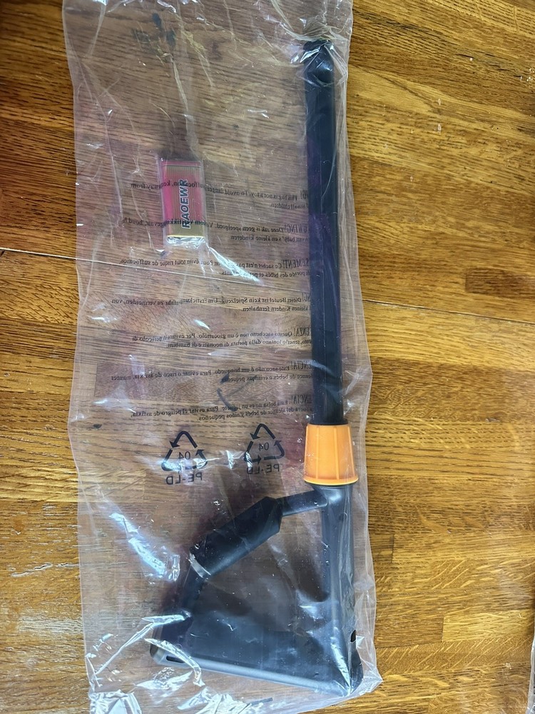 Junior Advanced Metal Detector LCD display Adjustable Kid Lightweight Waterproof