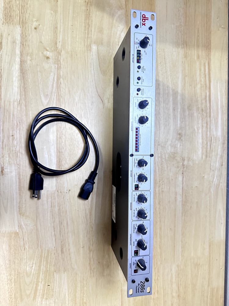 dbx 286s Microphone Preamp Channel Strip Processor w/ Compression & De-Esser