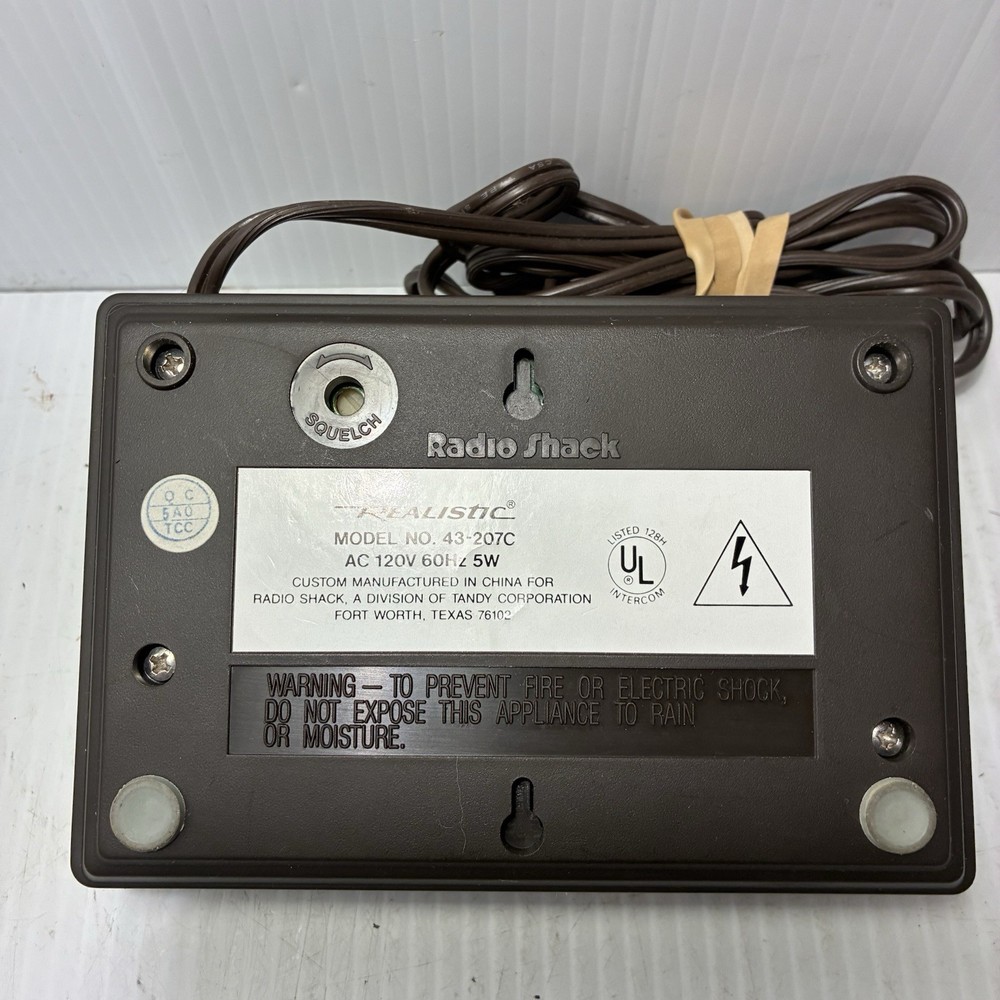 Realistic Plug 'n Talk Wireless FM Intercom System Only 1 Station 43-207C VTG