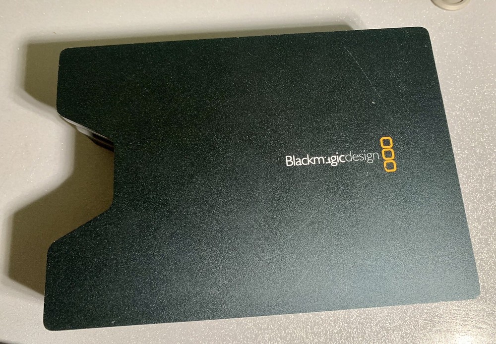 Blackmagic Design HyperDeck Shuttle SSD Field Recorder+++Cheese Plate