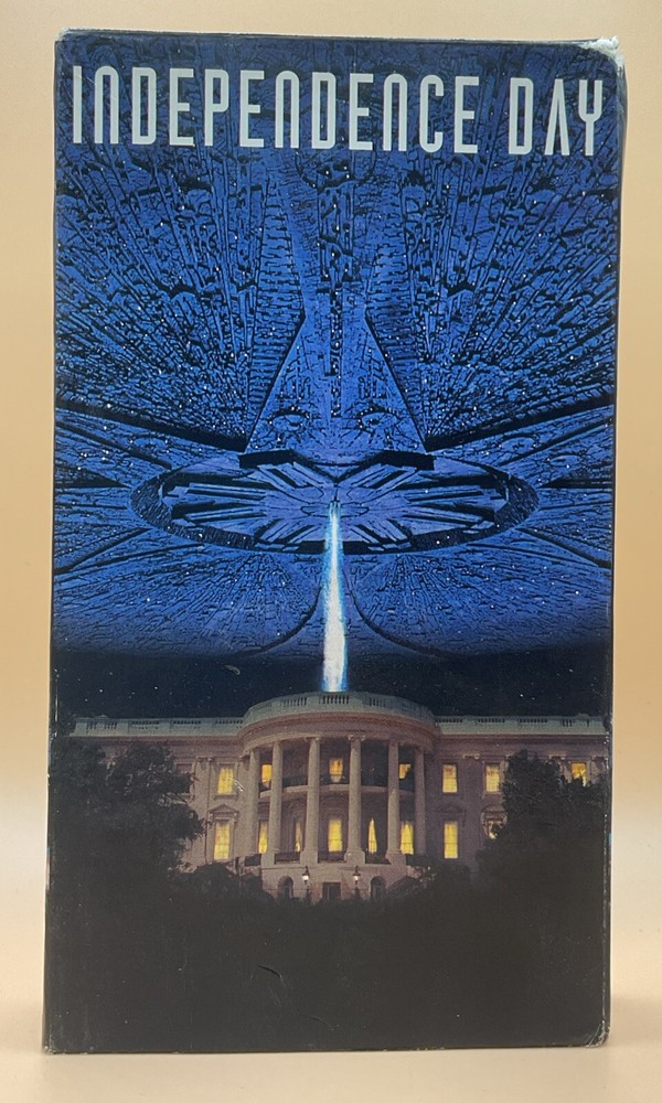 Independence Day VHS 1996 Will Smith **Buy 2 Get 1**