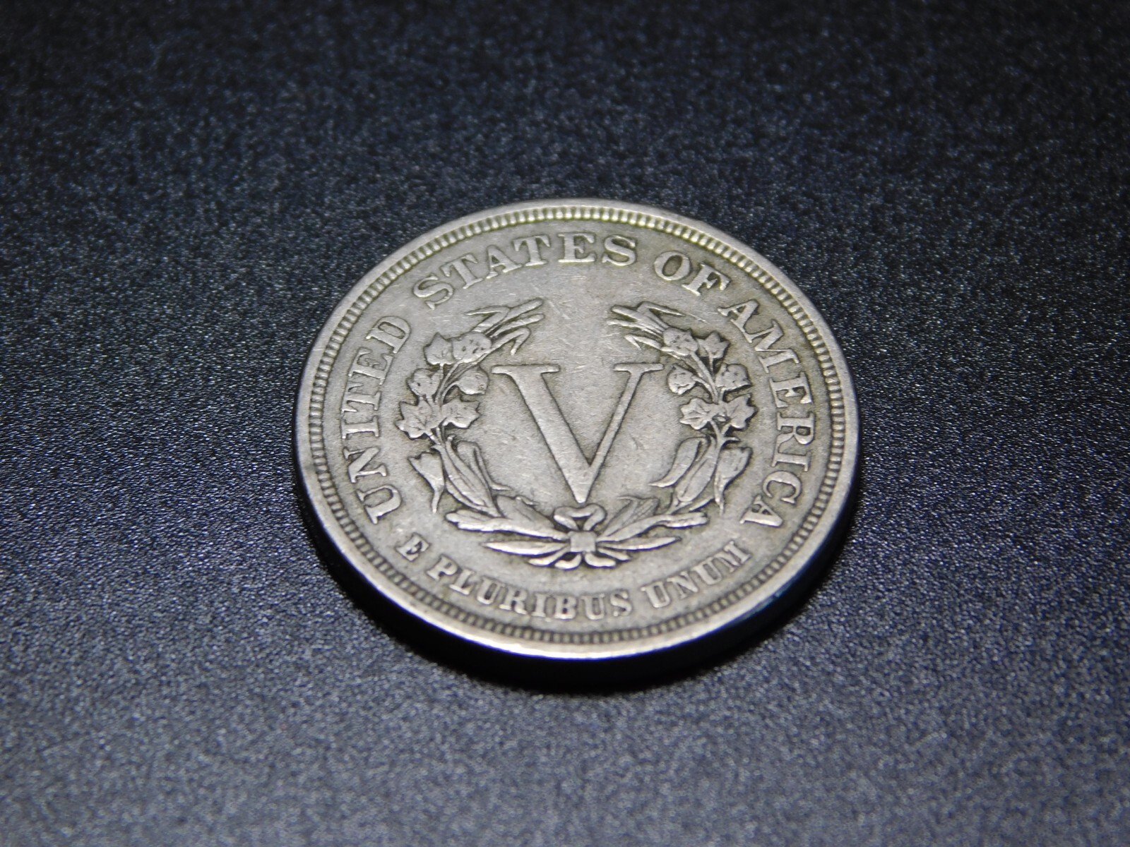 OLD US COIN 1883 LIBERTY HEAD NICKEL NO CENTS