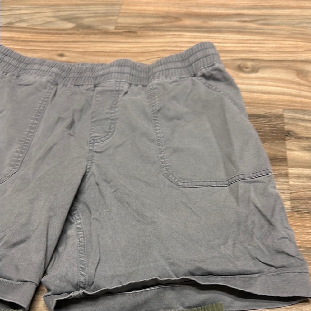 Carhartt Shorts Womens Medium L 12-14 Rugged Flex Relaxed Twill Work 2 lot