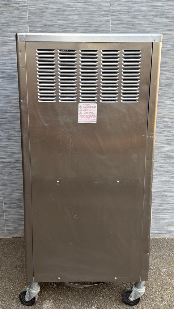 Pre-owned Taylor Frozen Beverage Machine