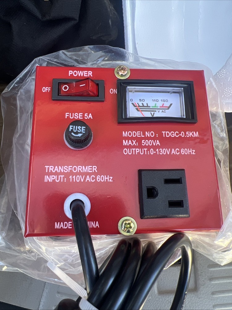 3 Amp Variable Transformer, 300 VAC Max, 0~130V Output