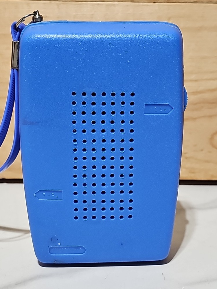 Vintage Blue Tonex AM Transistor Radio Solid State Powers On w/ Strap, Box