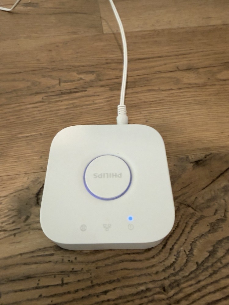 Philips Hue Bridge Smart Home Hub