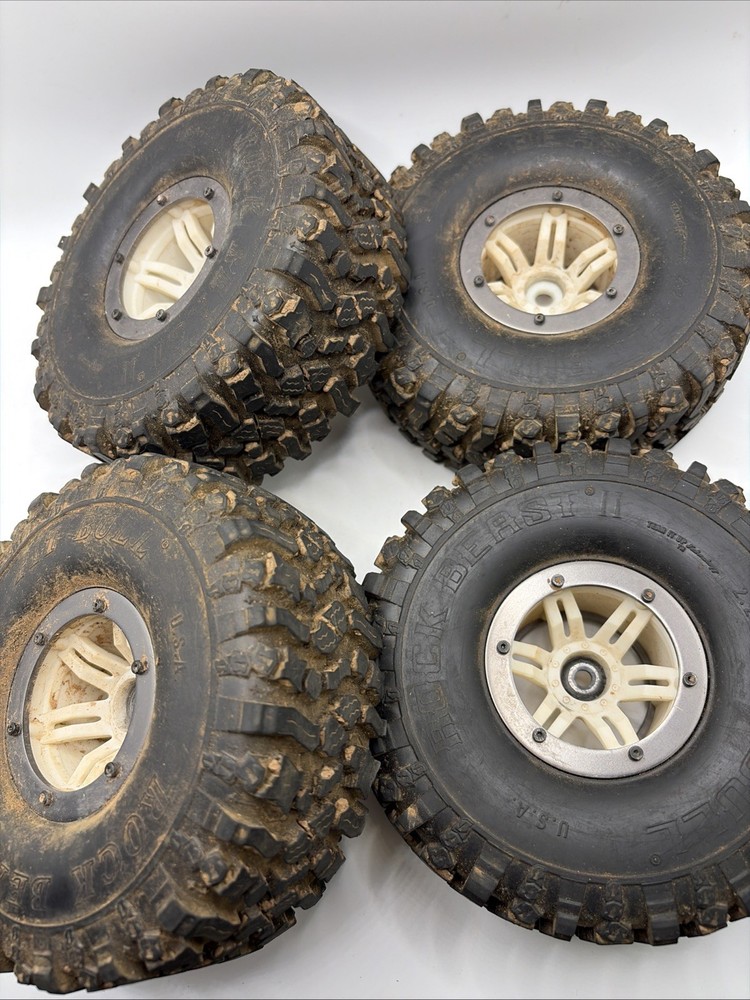 2.2 Pitbull Rock Beast 2 II Mounted (4)