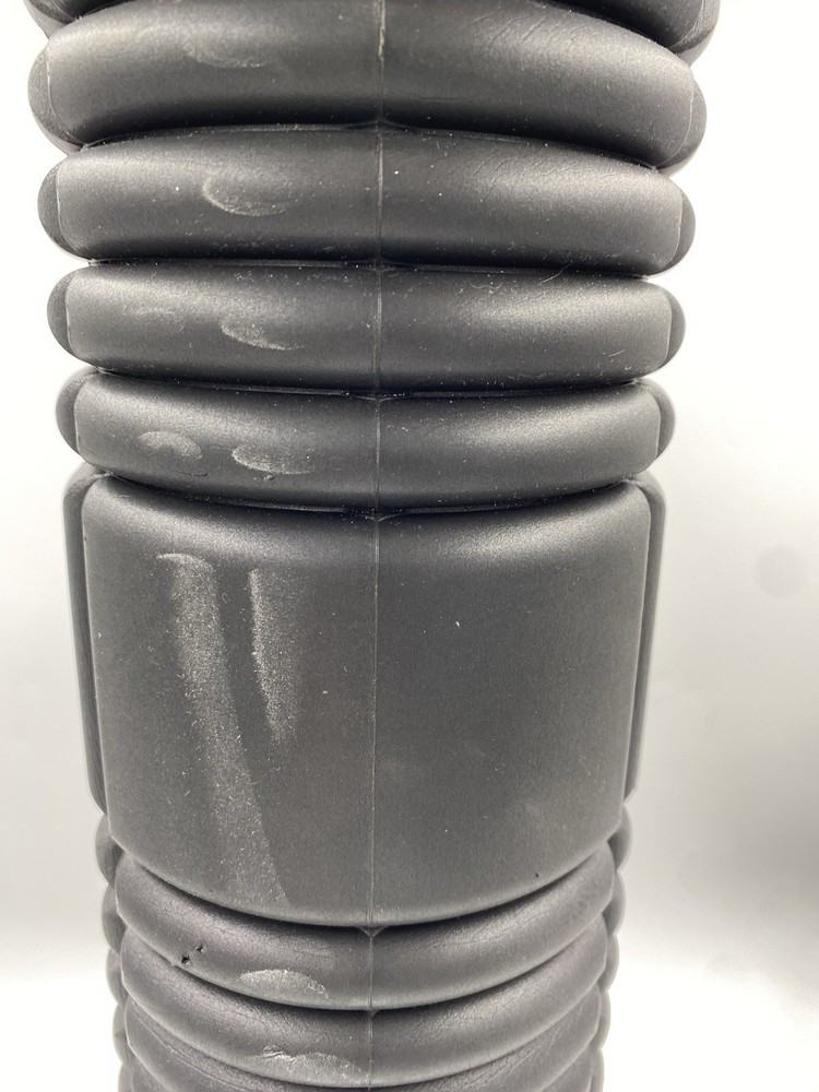 Trigger Point Grid 2.0 Foam Roller Black 26" Long Scuffs