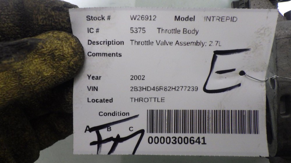 02 DODGE INTREPID Throttle Body