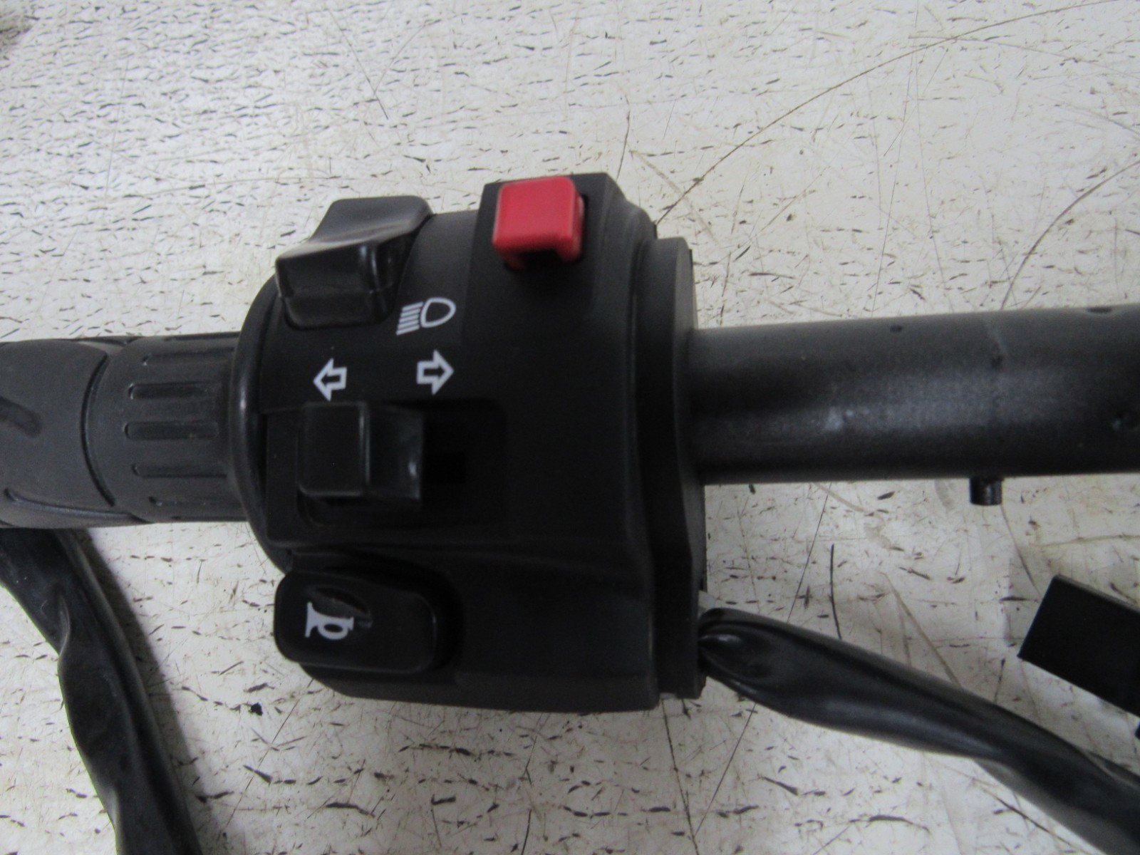 20-24 KAWASAKI NINJA 650 EX650 LEFT HANDLE BAR SWITCH CONTROLS STOCK OEM #8390