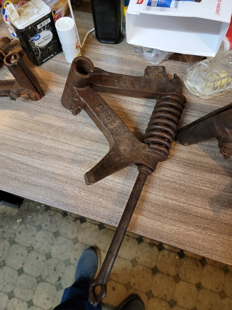 10 ft Aermotor Windmill A-702 / A-602 Buffer Complete, B659