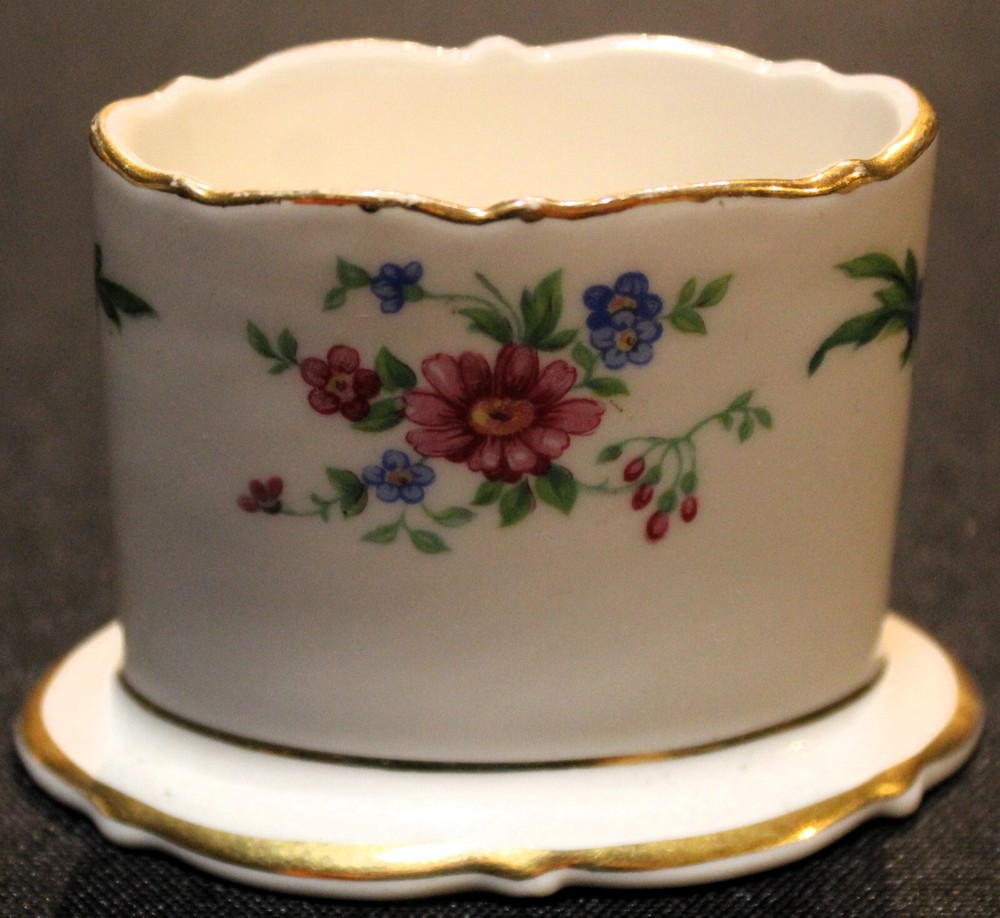 Royal Bayreuth Elegant Toothpick Holder