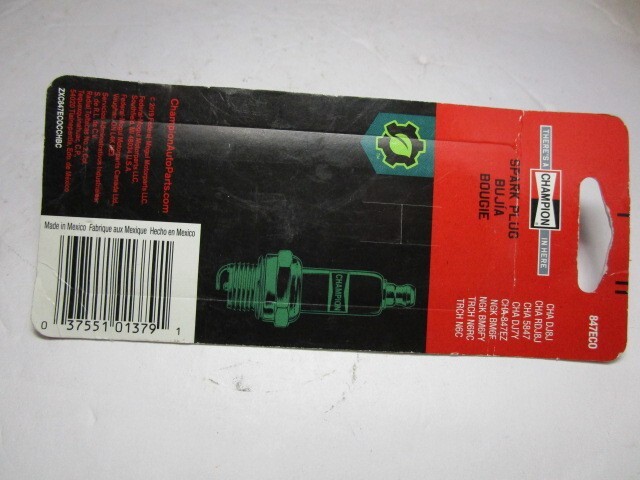 Champion 847ECO Premium Small Engine Spark Plug