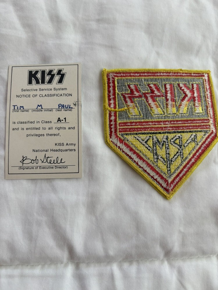 Vintage Original 1976 KISS Army Membership Kit Photos and Newsletters