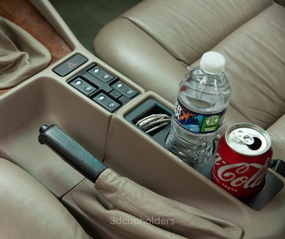 BMW E32 Cup Holders part (7 series)