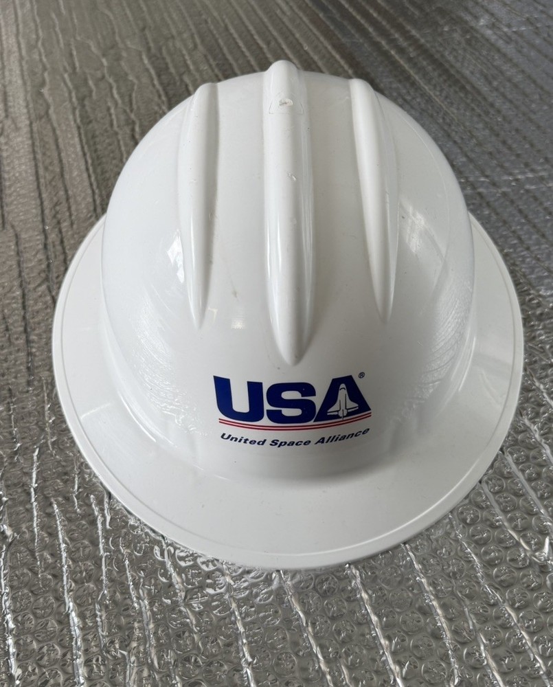 COMPLETE SUIT SPACE SHUTTLE GROUND TECHNICIAN SPACE FLIGHT OPERATIONS c1993