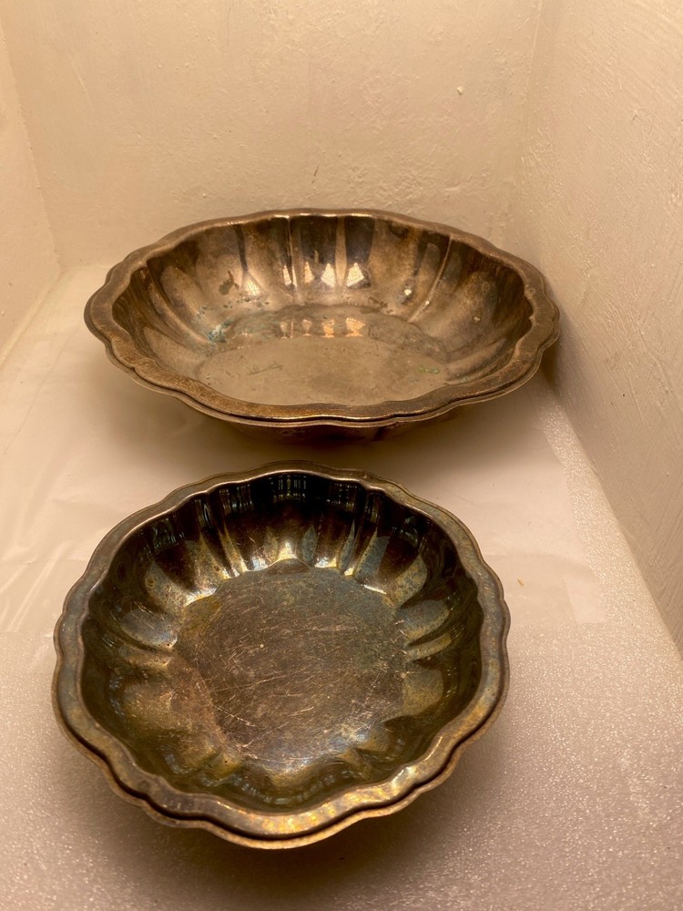 Oneida Silver Plated Nesting Bowls VTG