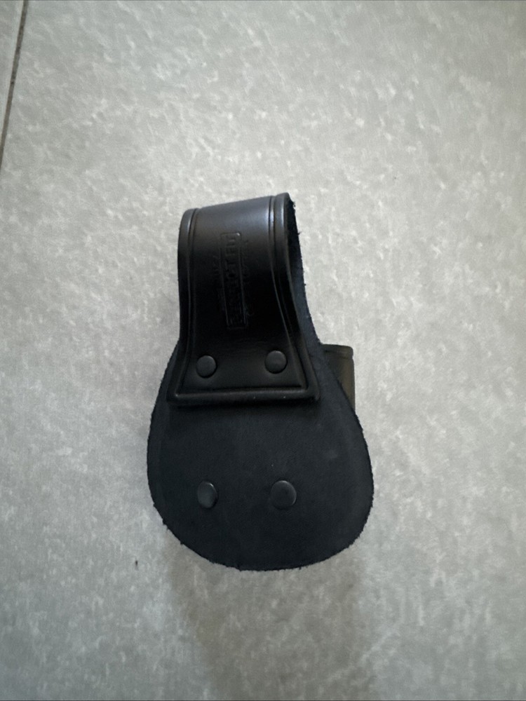 Perfect Fit Leather Flashlight/Baton Holder