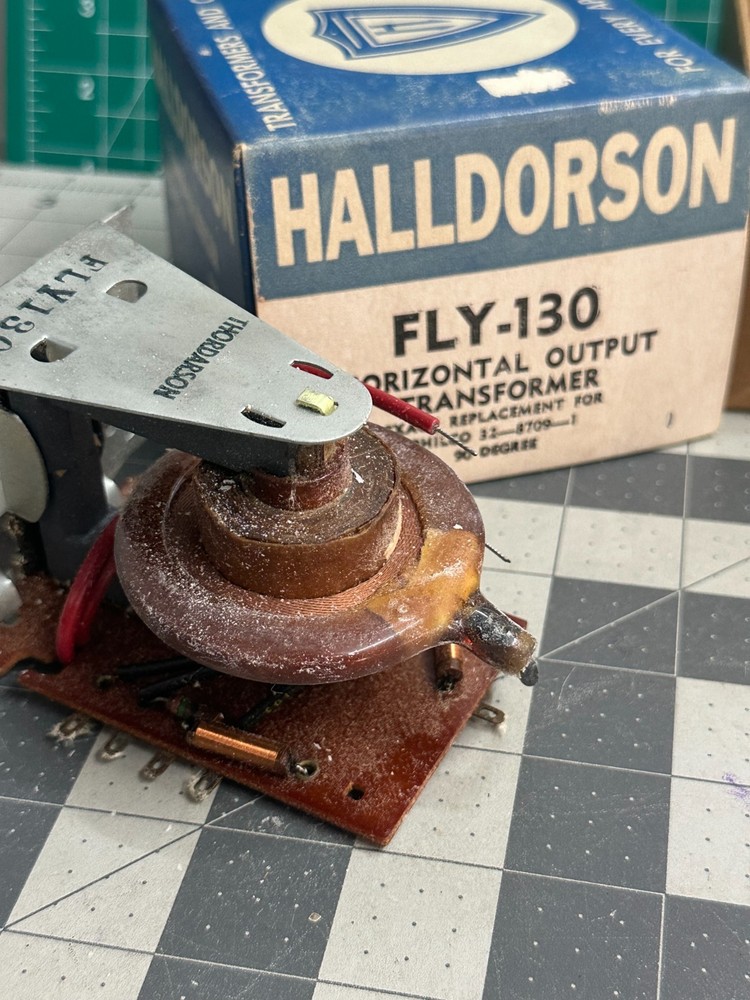 VINTAGE Halldorson Fly-130 Power Horizontal Output Transformer Philco 90-deg
