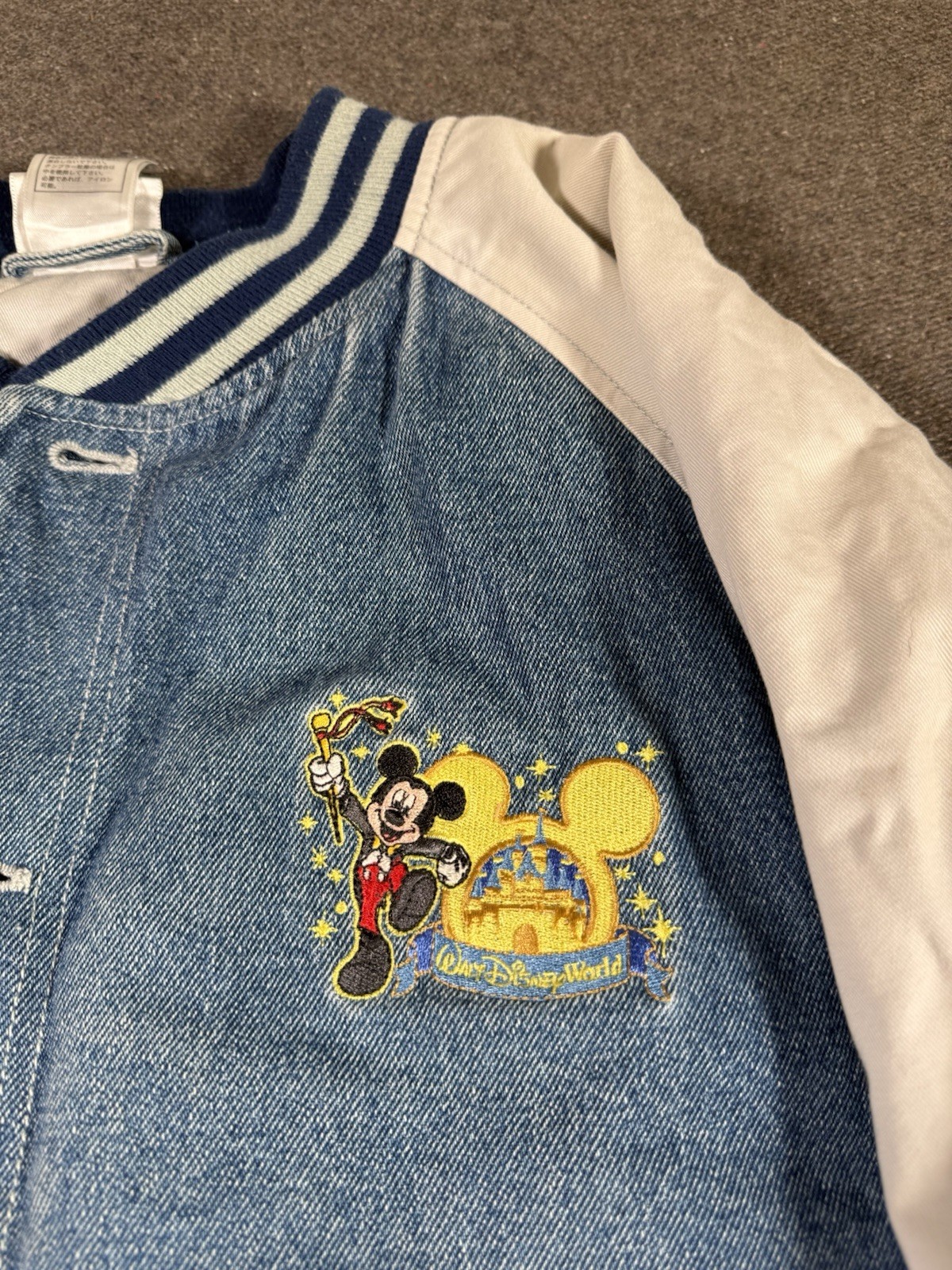 Vintage Walt Disney The Happiest Celebration On Earth Jacket Men’s Size XL Denim