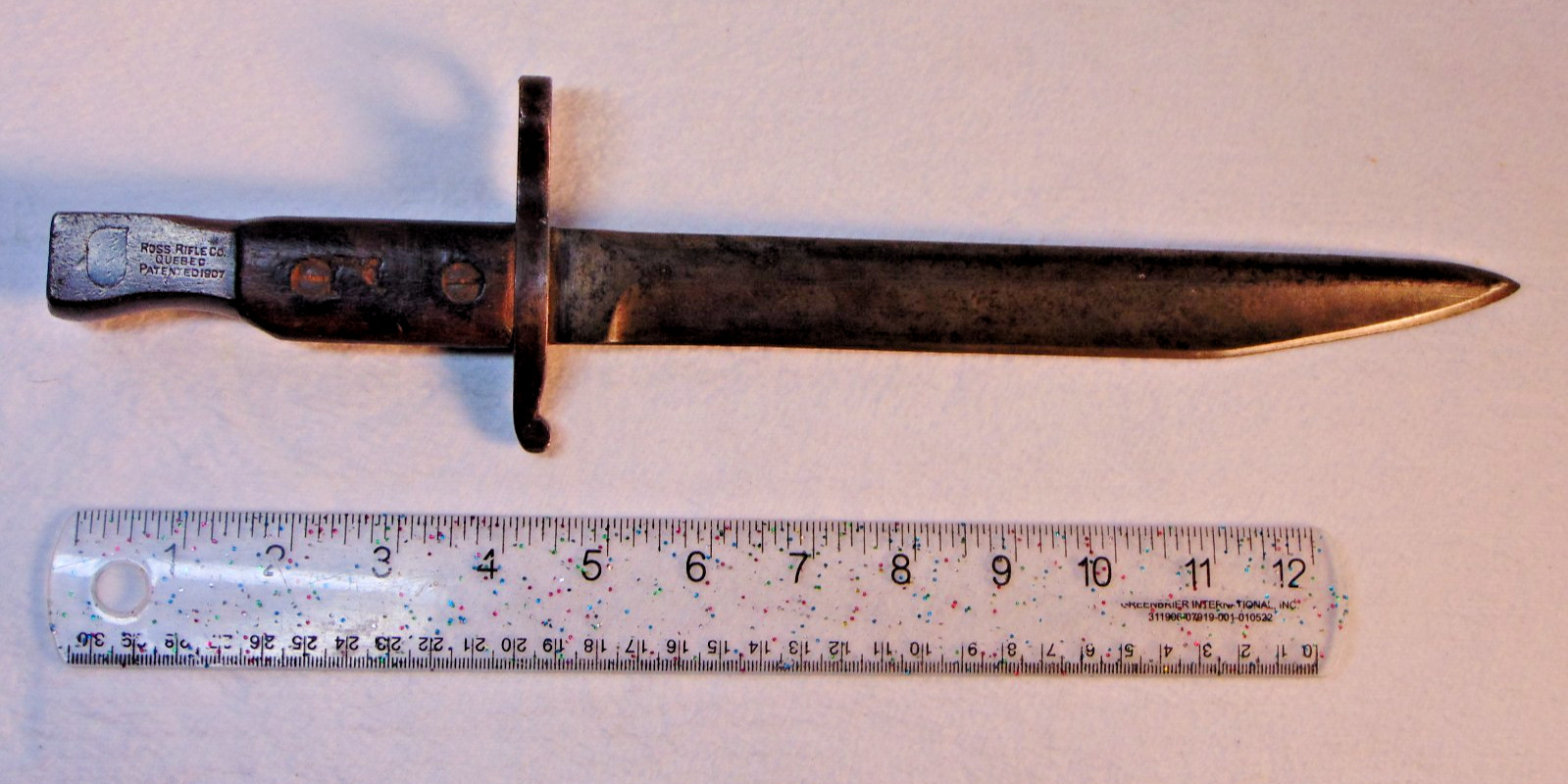 Antique Canadian Army Bayonet/Fighting Knife; WWI; Ross Rifle Co, Quebec; 1916