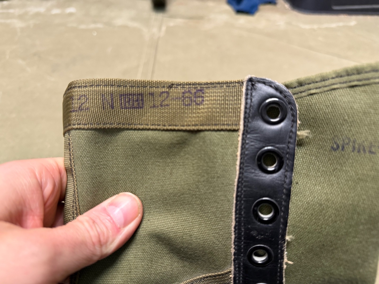 ORIGINAL VIETNAM WAR US ARMY INFANTRY JUNGLE BOOTS, SIZE 12, 1966