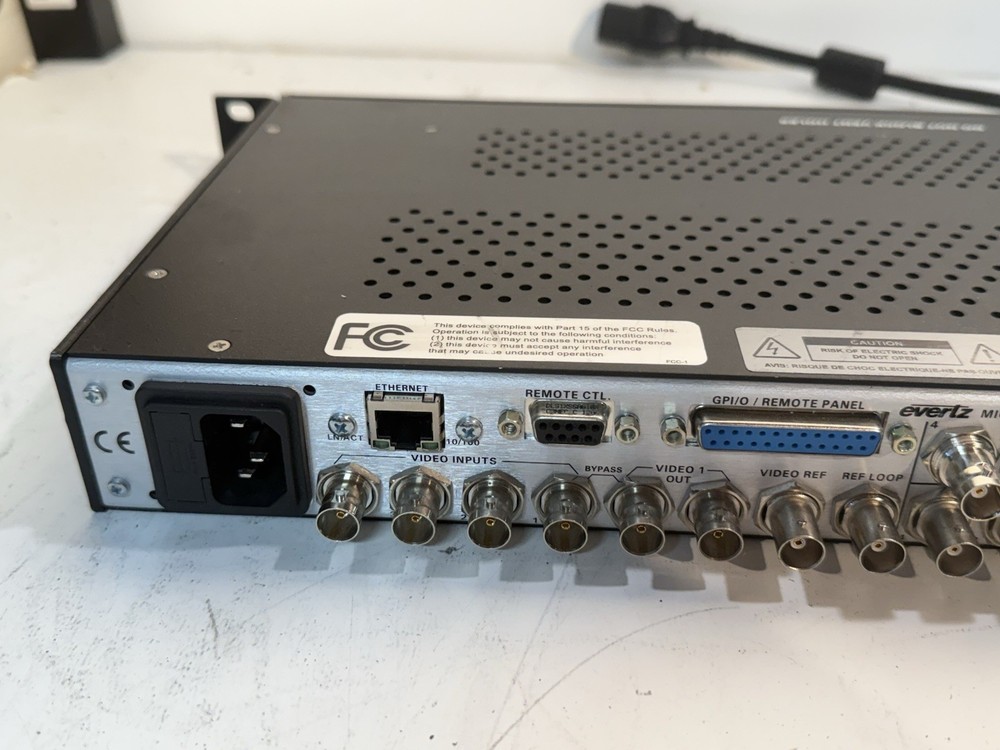 Evertz X-0401-3G-AES4 4x1 Router